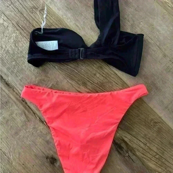 Good American Bikini Set ~ Good American size 0~ NWOT - Picture 5 of 7